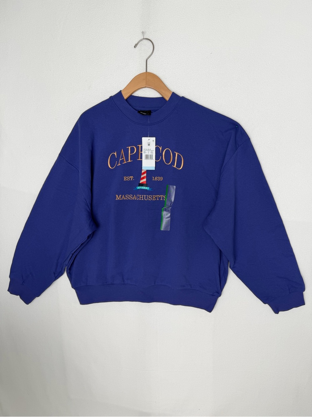 NWT Cape Cod Massachusetts Sweatshirt Lighthouse Coastal Nautical Preppy Unisex
